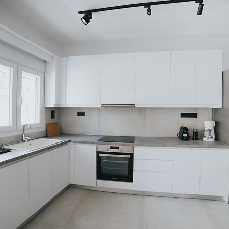 Luxury And Spacius Apartment Thessaloniki Buitenkant foto