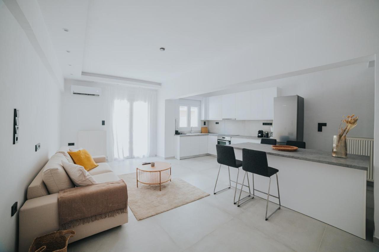 Luxury And Spacius Apartment Thessaloniki Buitenkant foto