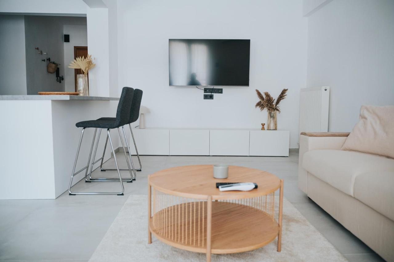 Luxury And Spacius Apartment Thessaloniki Buitenkant foto