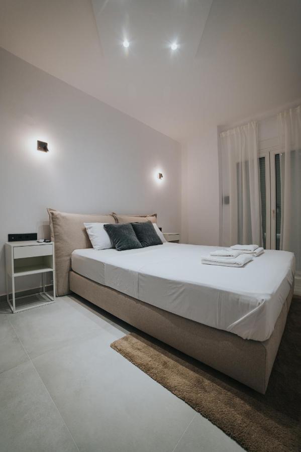 Luxury And Spacius Apartment Thessaloniki Buitenkant foto