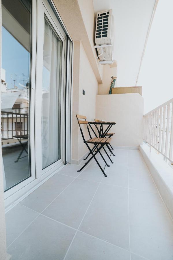 Luxury And Spacius Apartment Thessaloniki Buitenkant foto